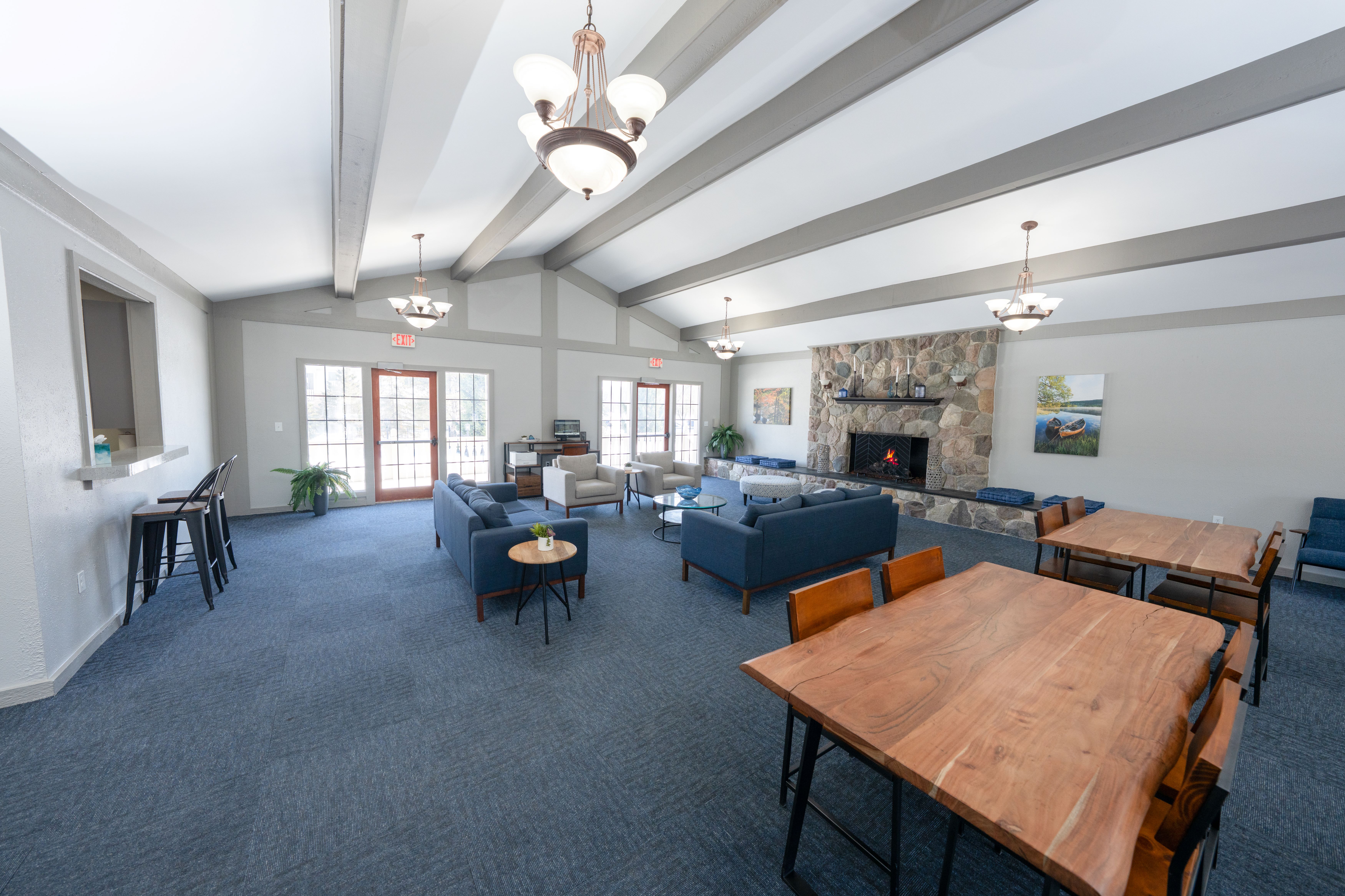 Rivers Edge Apartments 12 of 12