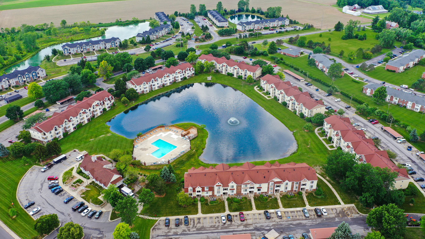 Pool at South Bridge Apartments (3 of 3)