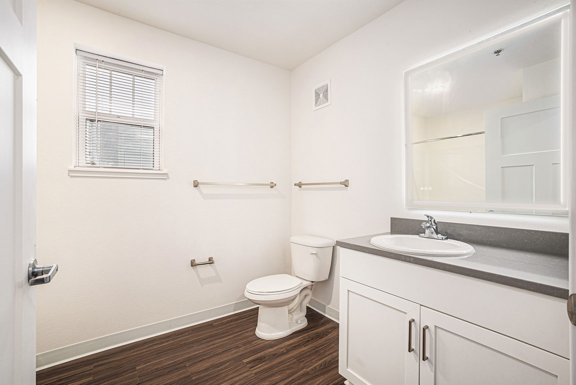 Signature Pointe Apartment Homes 25 of 63
