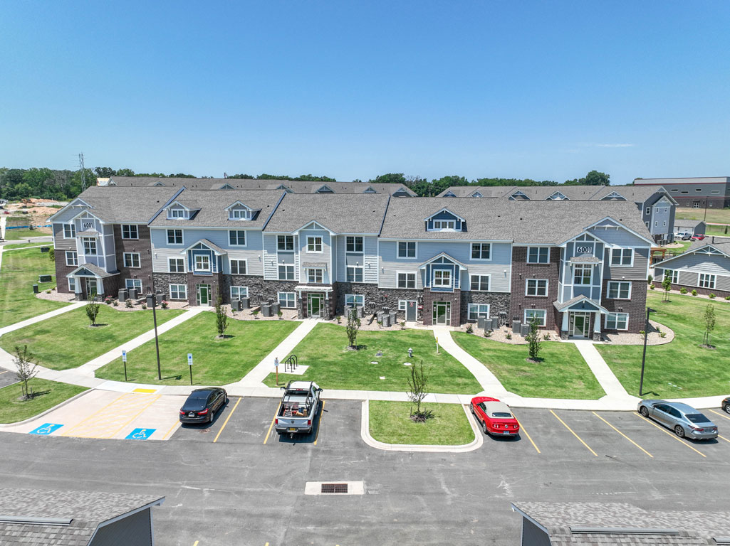 Signature Pointe Apartment Homes 62 of 63