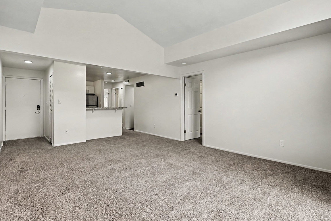 South Bridge Apartments 38 of 63