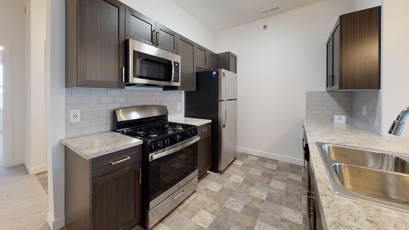 Strathmore Apartment Homes 25 of 58