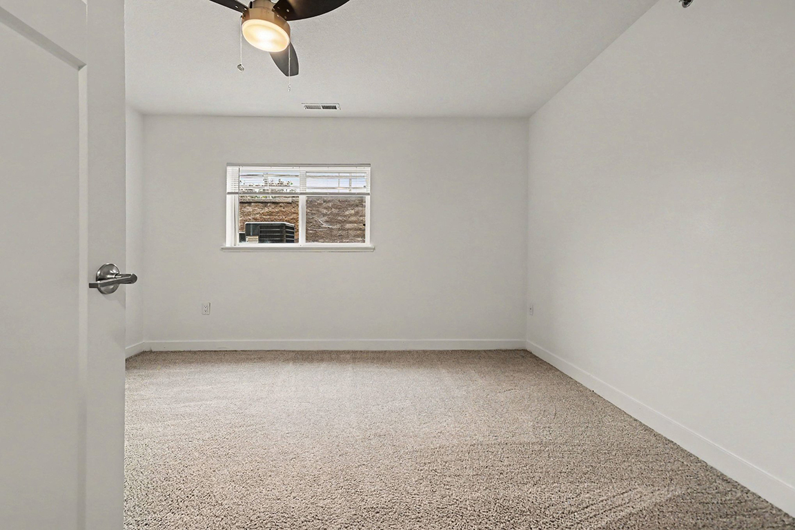 Strathmore Apartment Homes 13 of 76