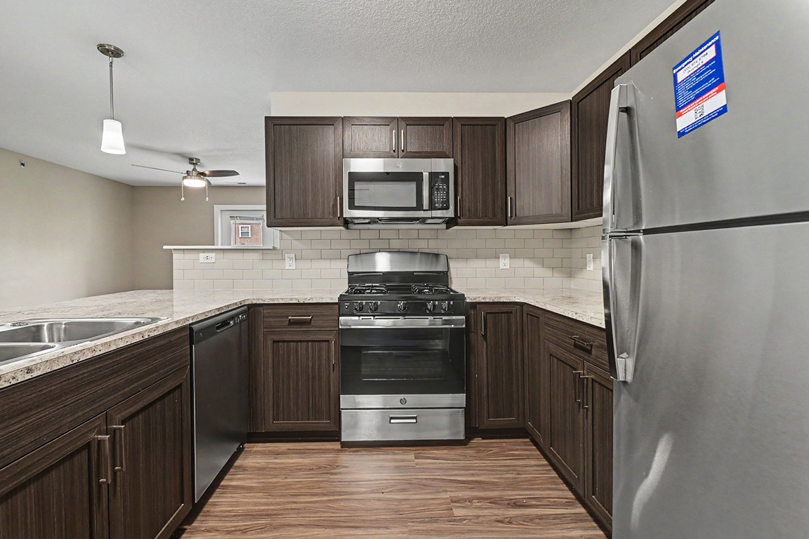 Strathmore Apartment Homes 10 of 76