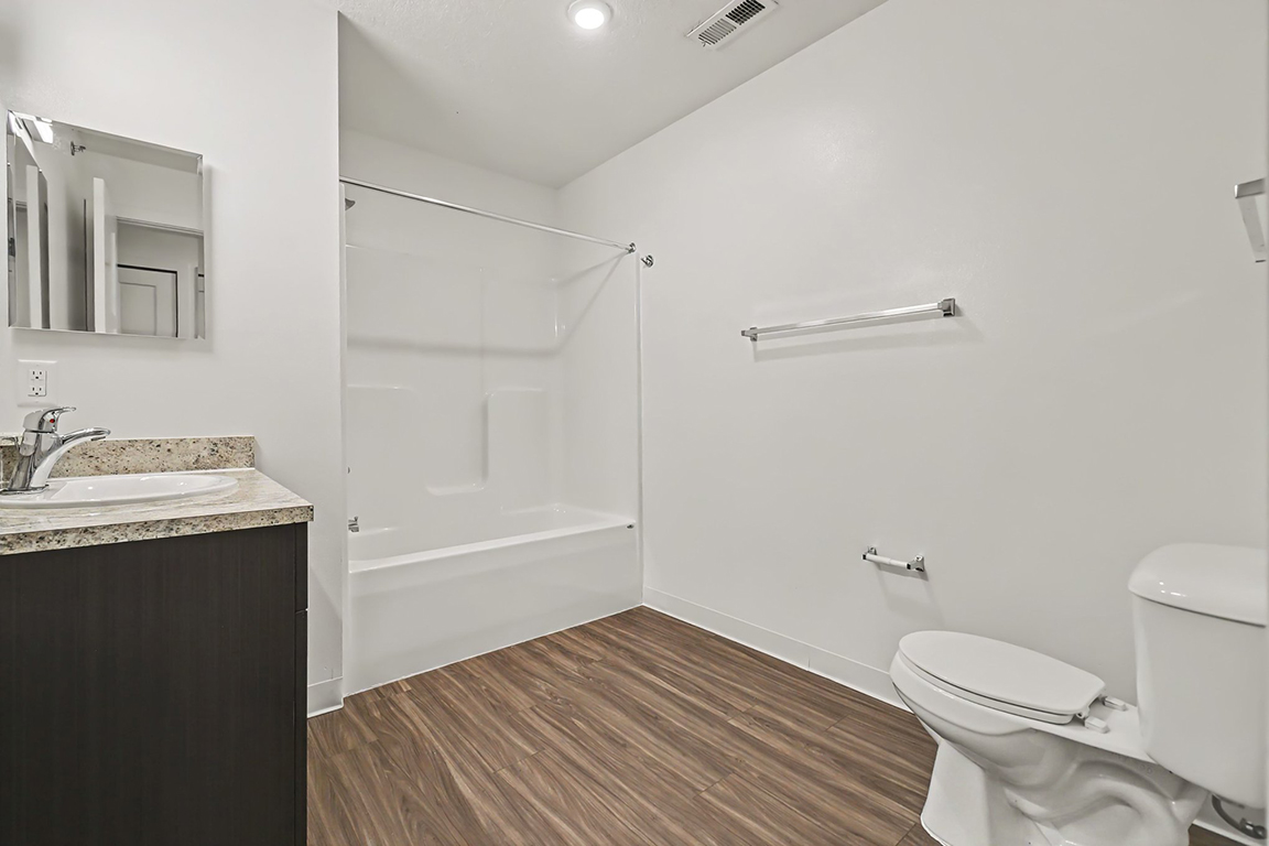 Strathmore Apartment Homes 22 of 76