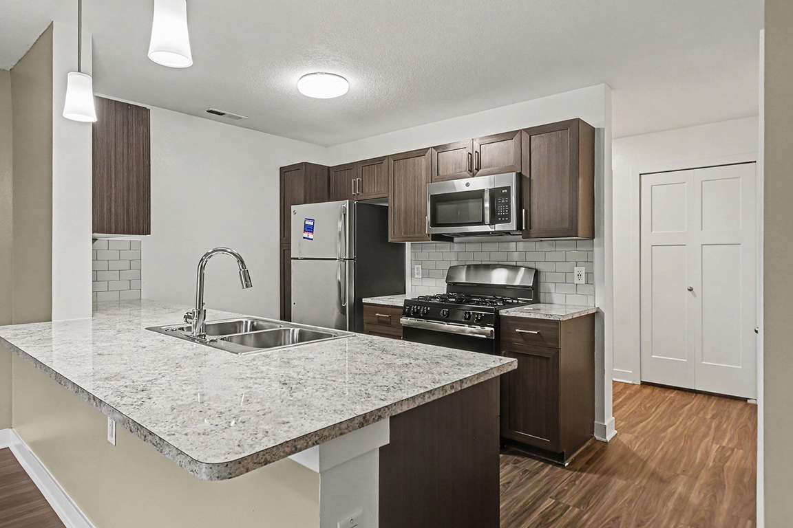 Strathmore Apartment Homes 19 of 76