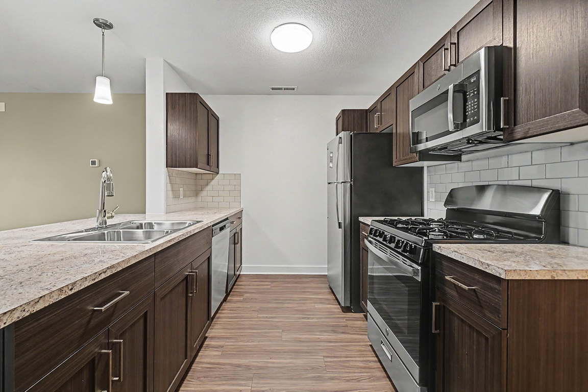 Strathmore Apartment Homes 20 of 76