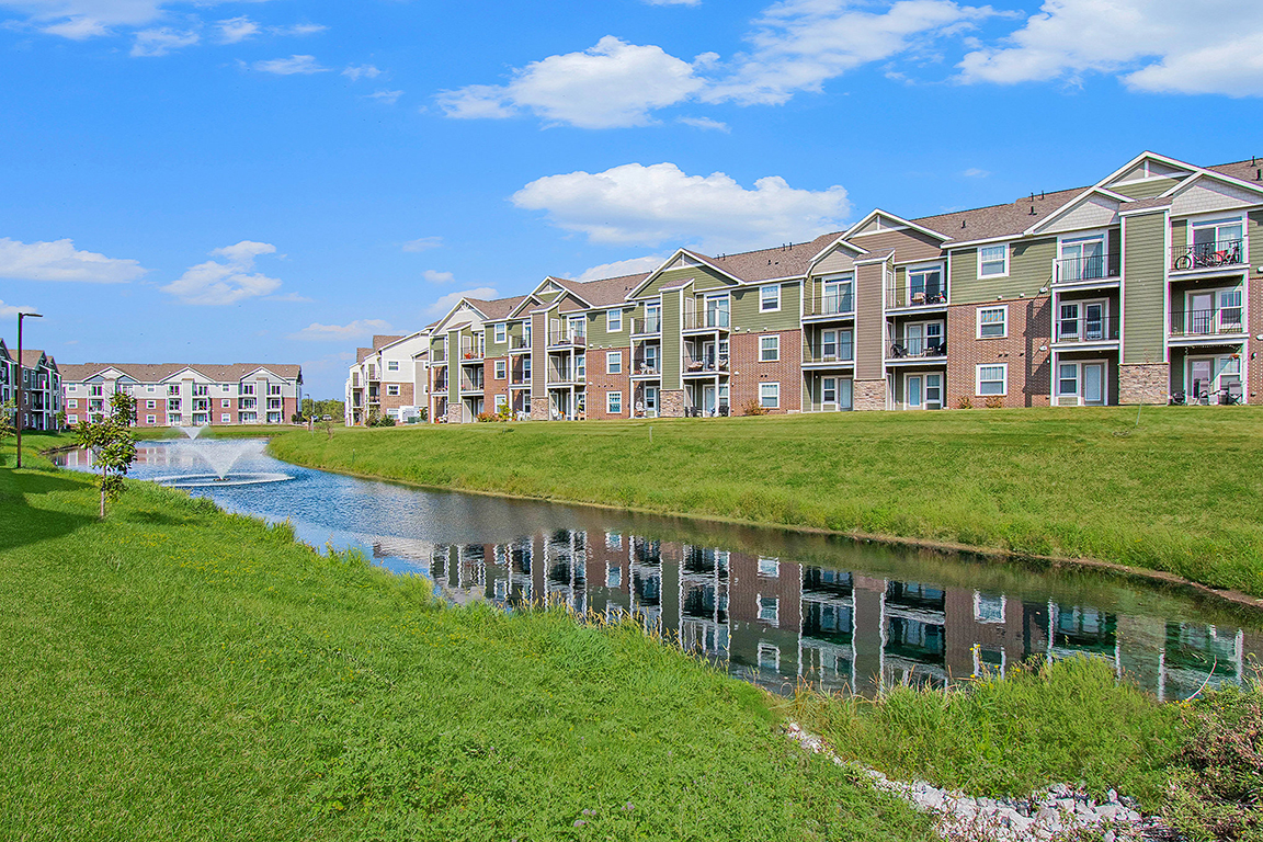 Strathmore Apartment Homes 55 of 58