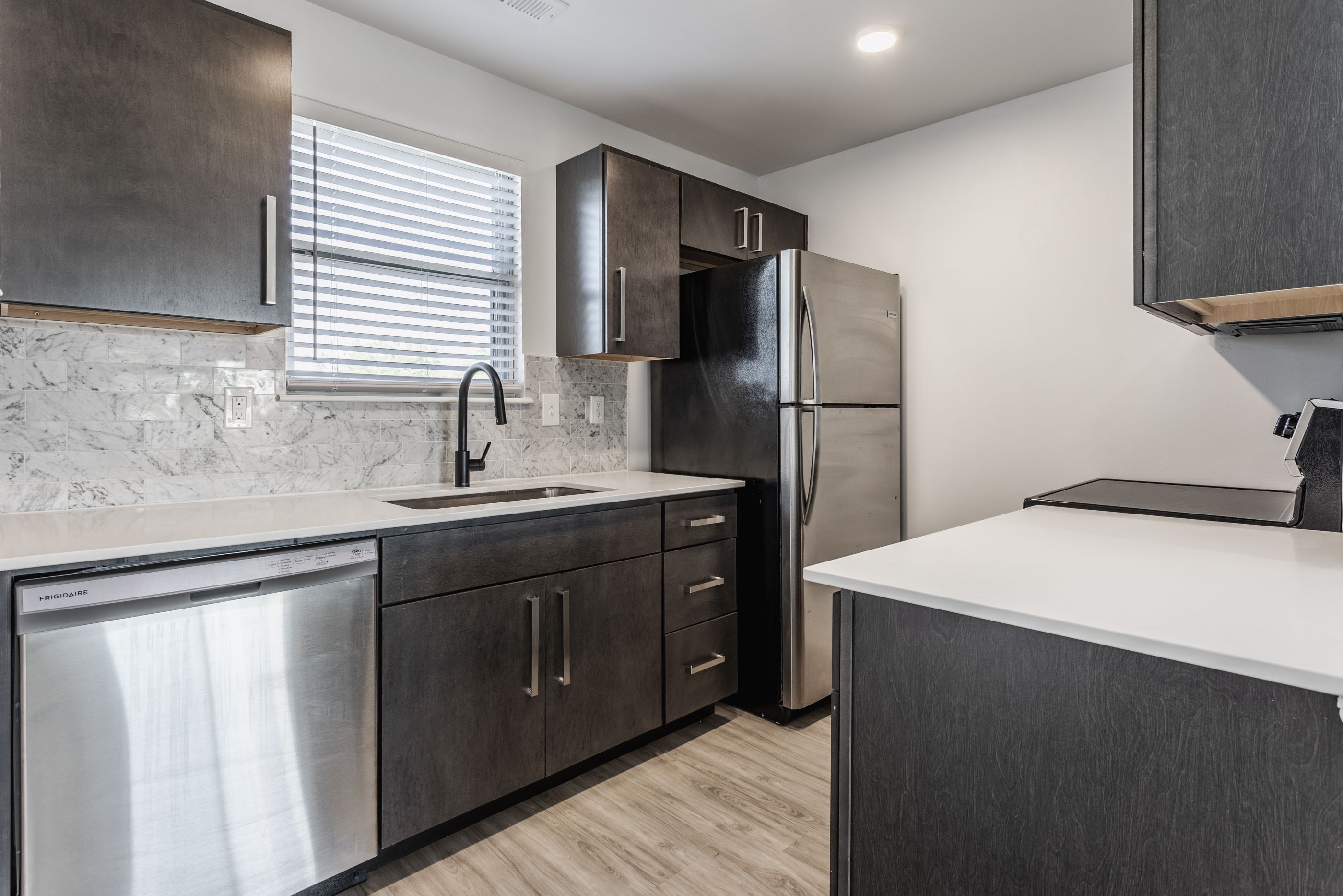 Sundance Apartments 23 of 49
