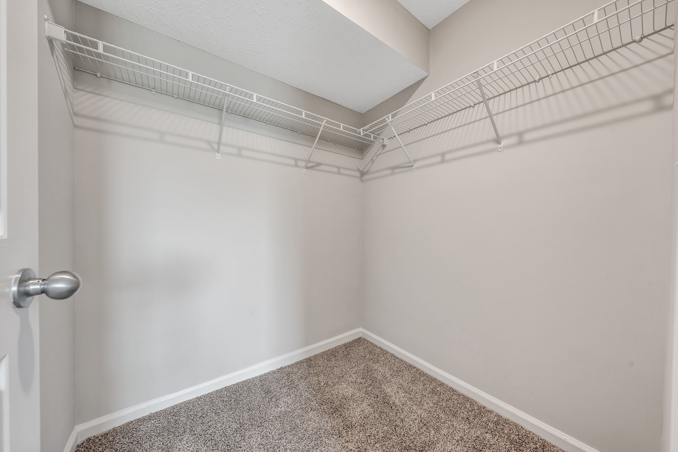 Sunscape Apartments 20 of 57