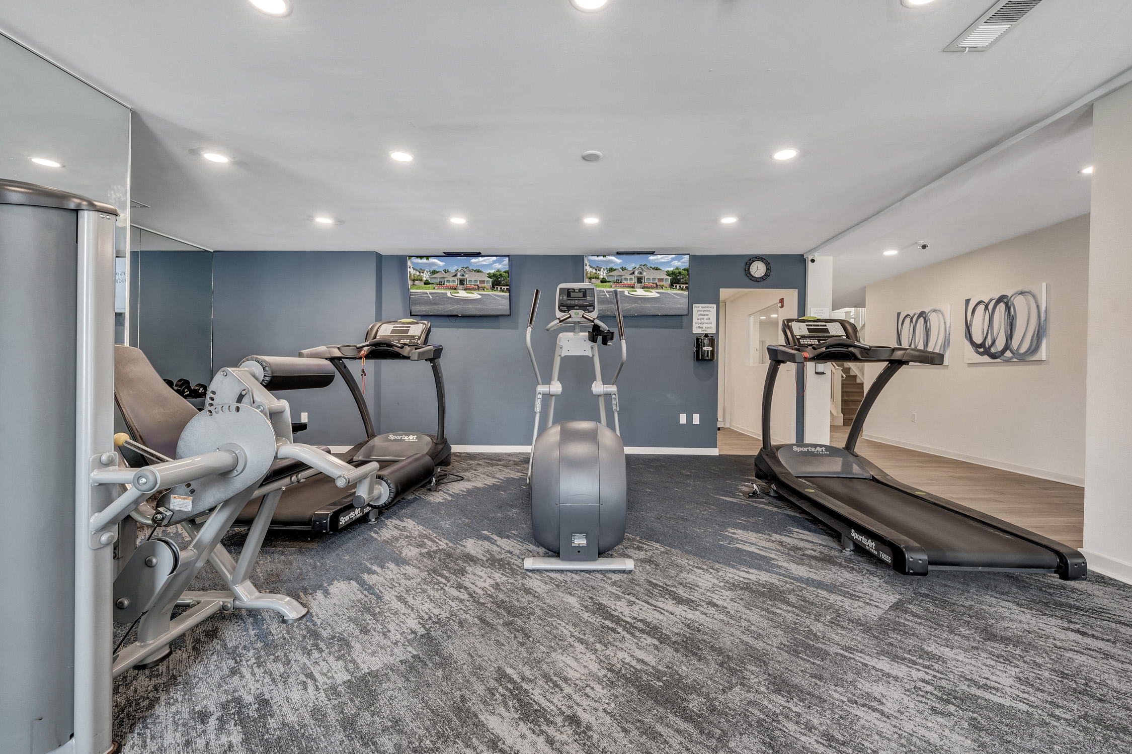 Gym at Sunscape Apartments (3 of 4)