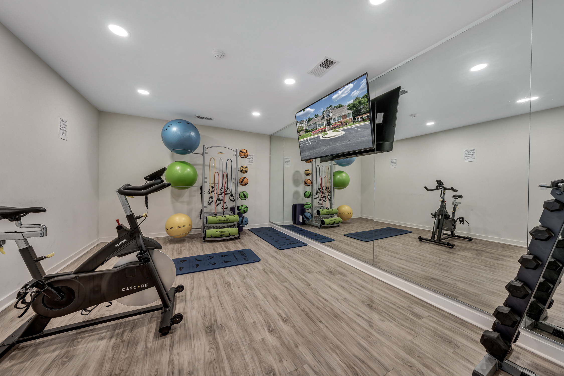Gym at Sunscape Apartments (4 of 4)