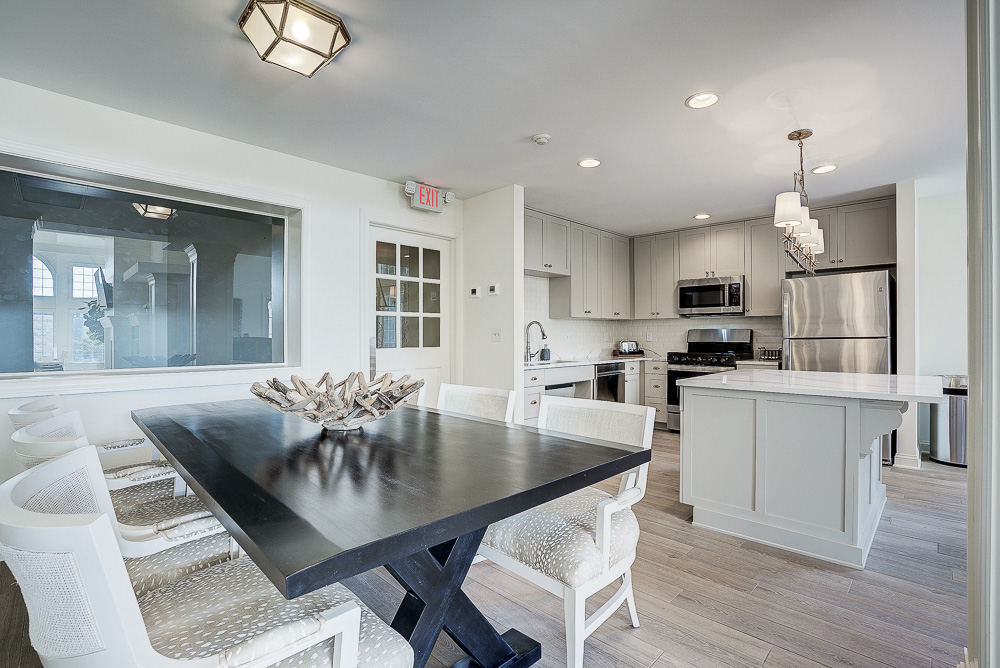 Sunscape Apartments 42 of 57