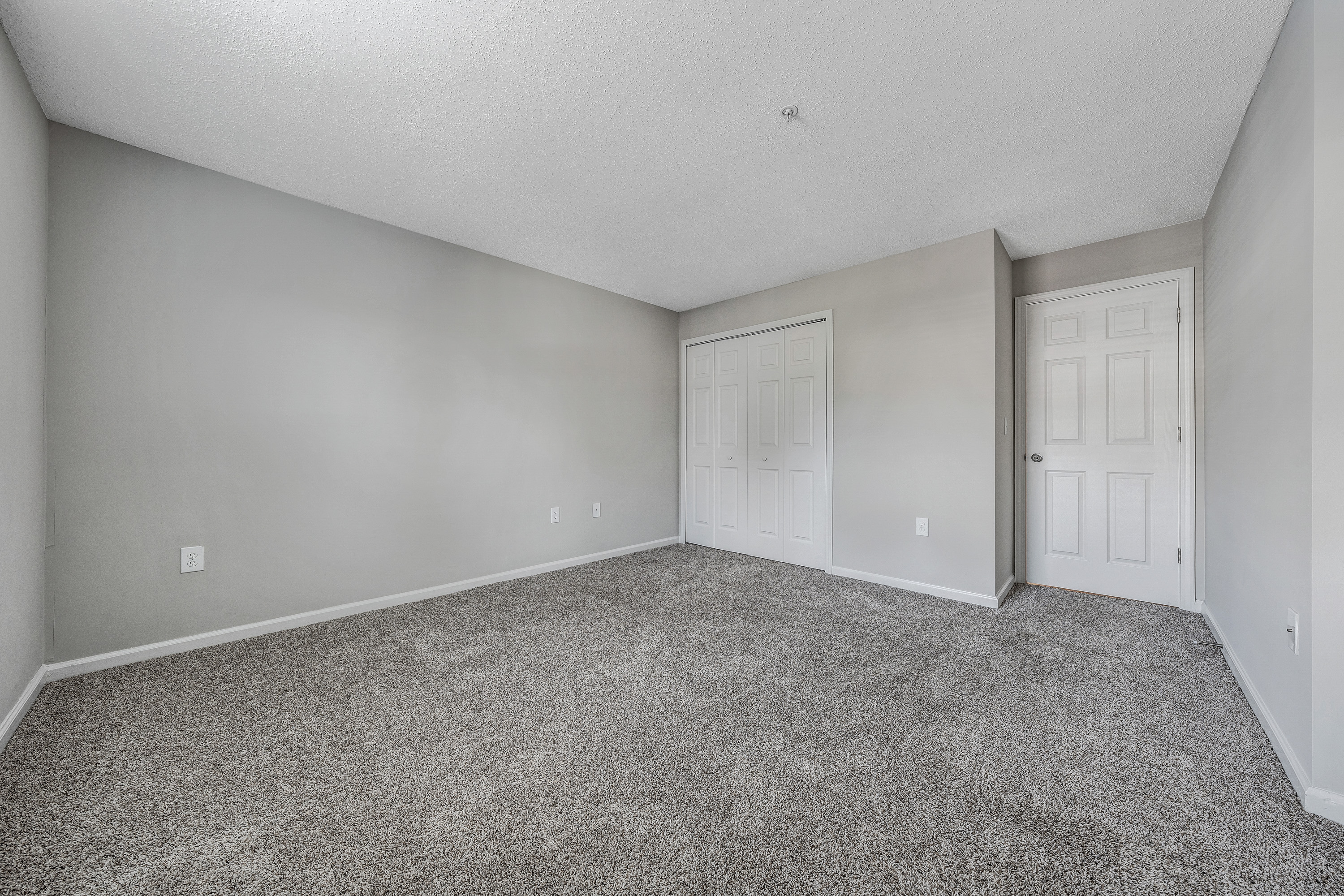 Sunscape Apartments 33 of 57