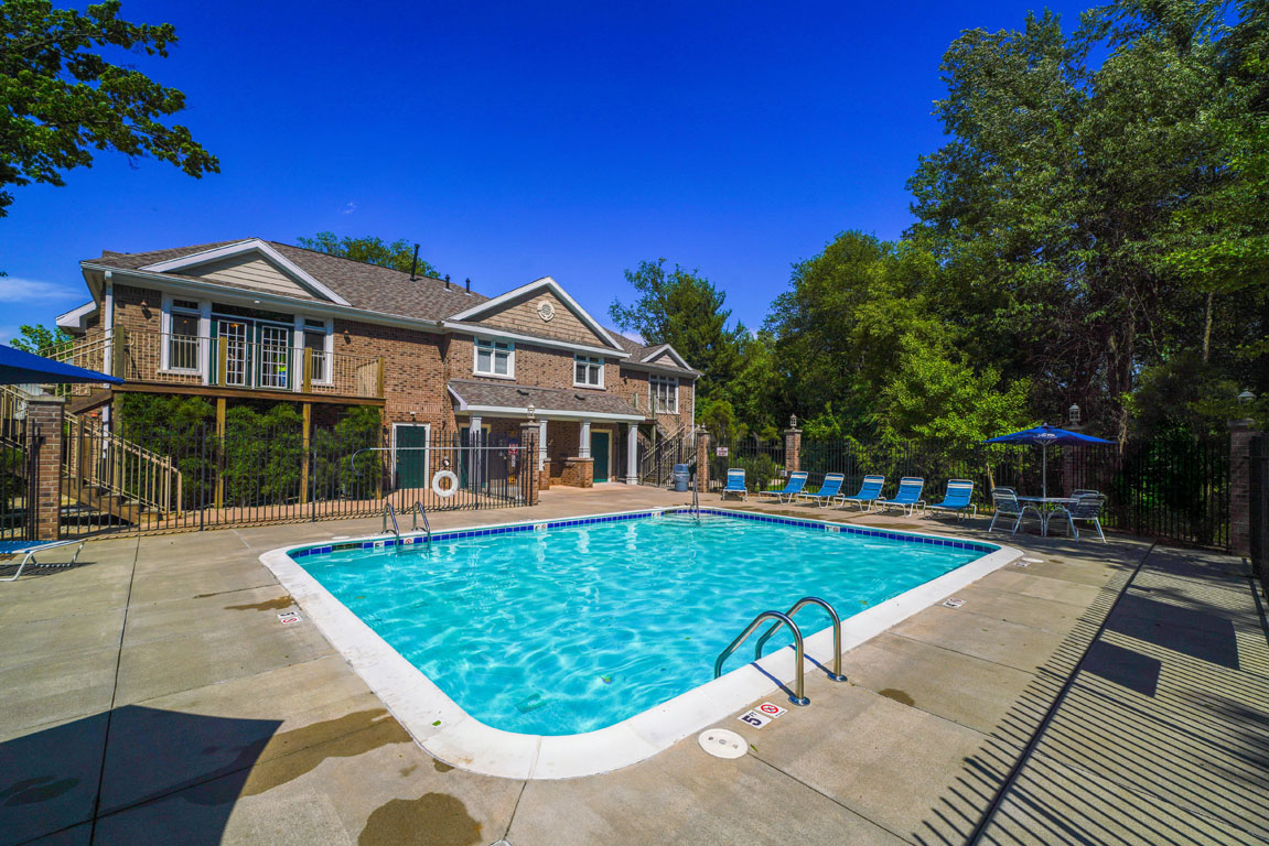Pool at Tall Oaks Apartment Homes