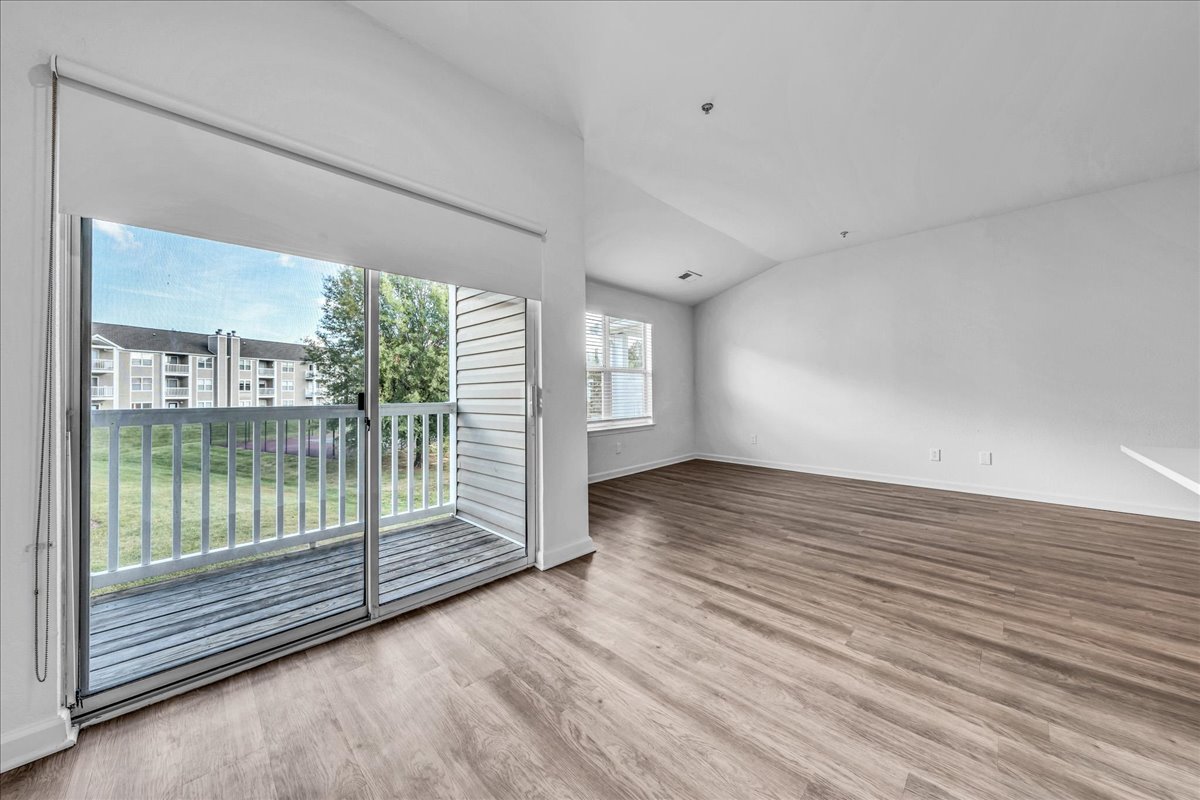 The Vinings Apartments 8 of 12