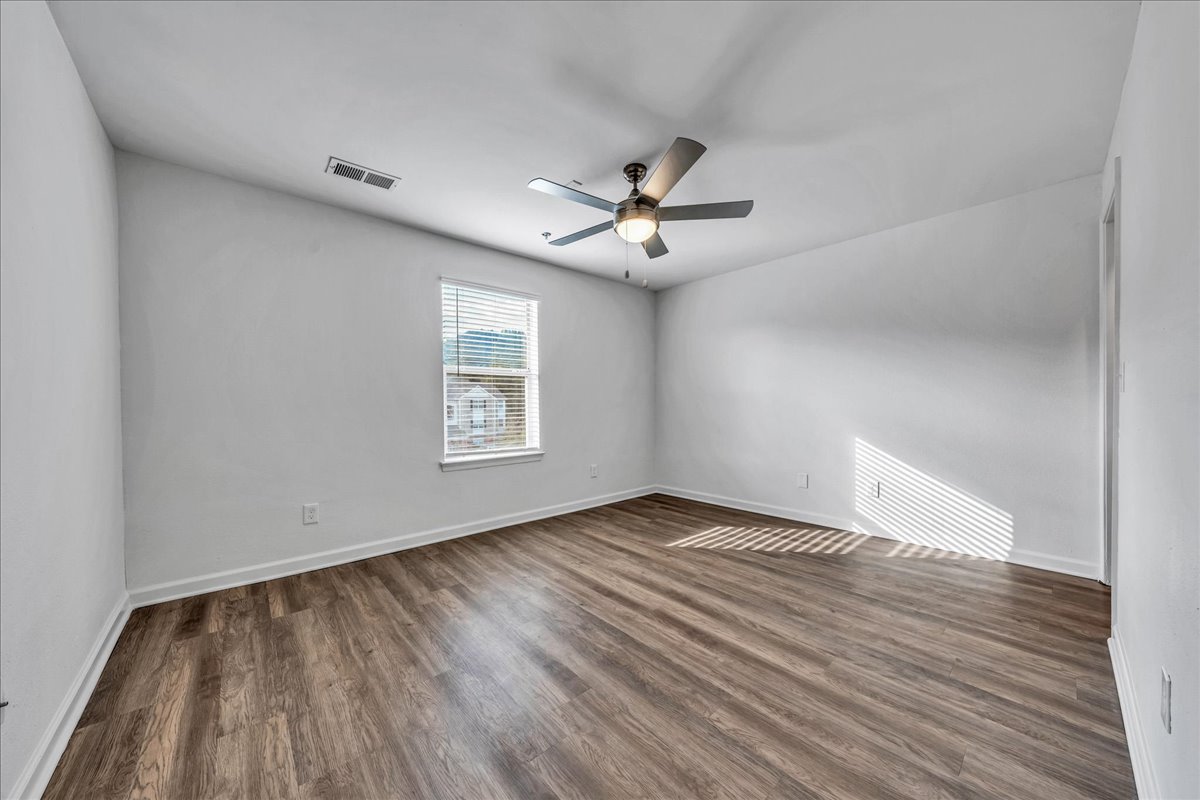 The Vinings Apartments 10 of 12