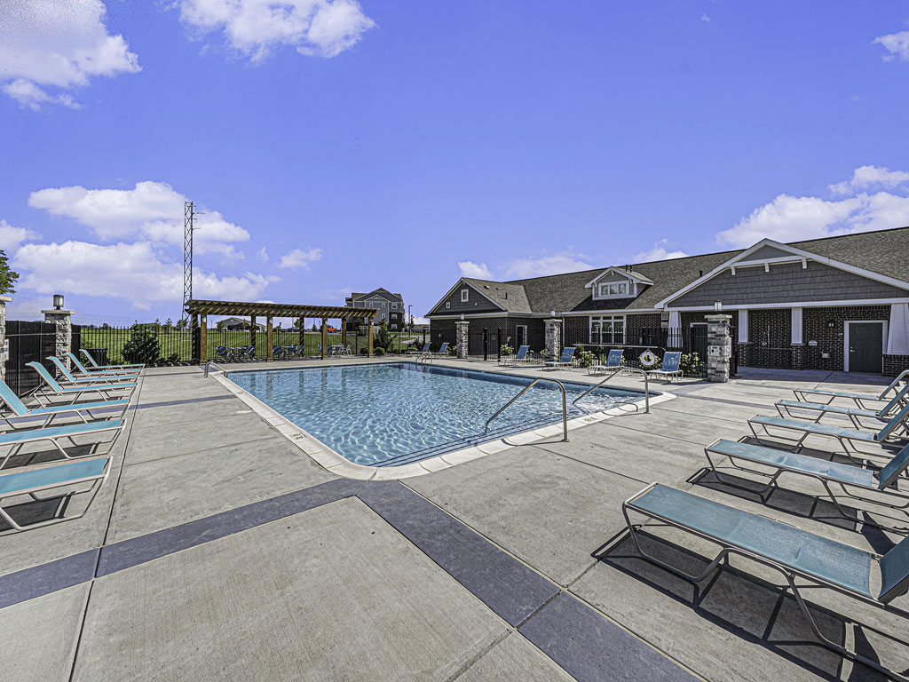 Pool at Eagle Ridge Apartment Homes (2 of 2)