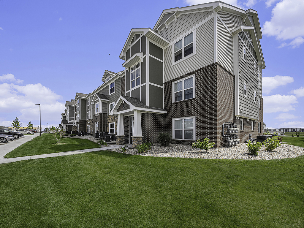 Trade Winds Apartment Homes 49 of 55