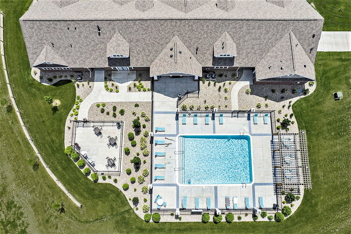 Pool at Trade Winds Apartment Homes (2 of 3)