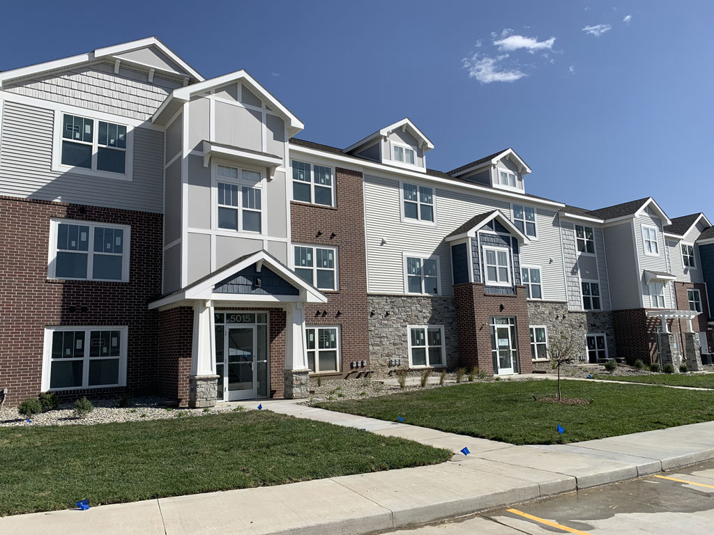 Trade Winds Apartment Homes 52 of 55