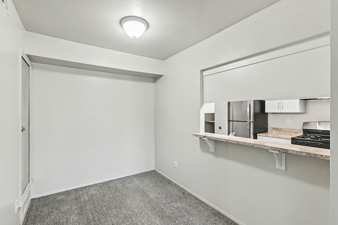 Trappers Cove Apartments 10 of 12