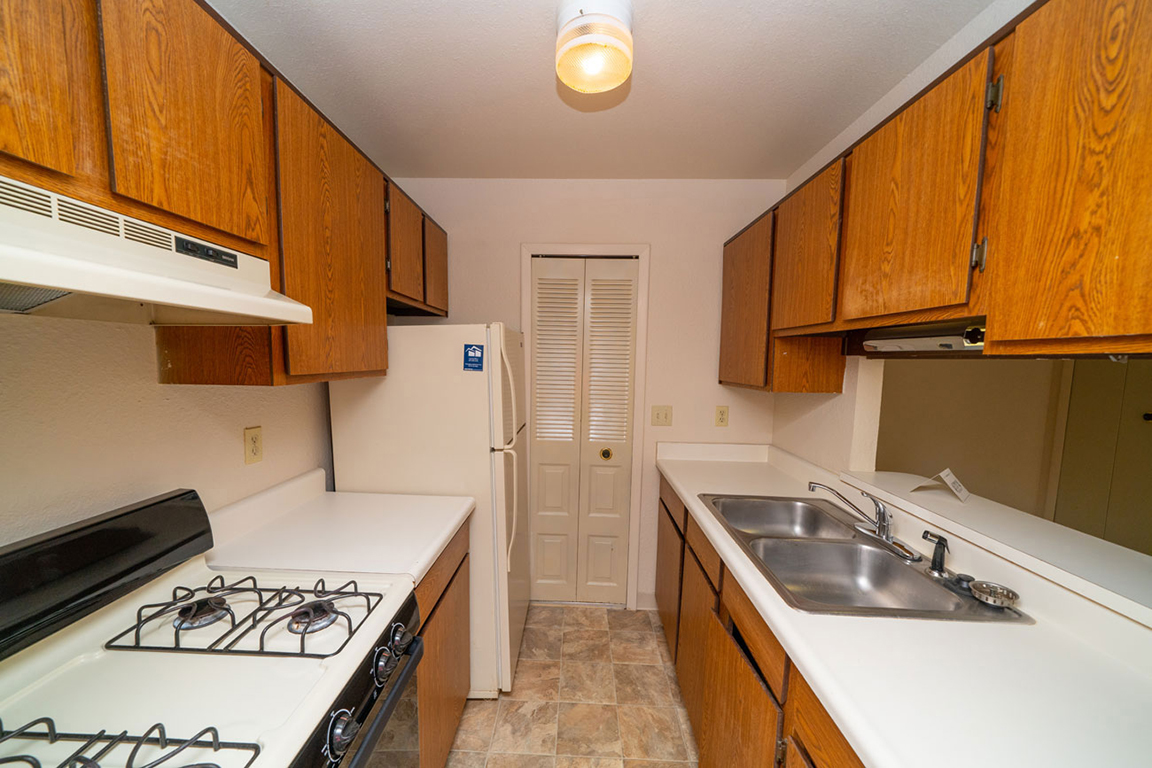 Trappers Cove Apartments 11 of 12