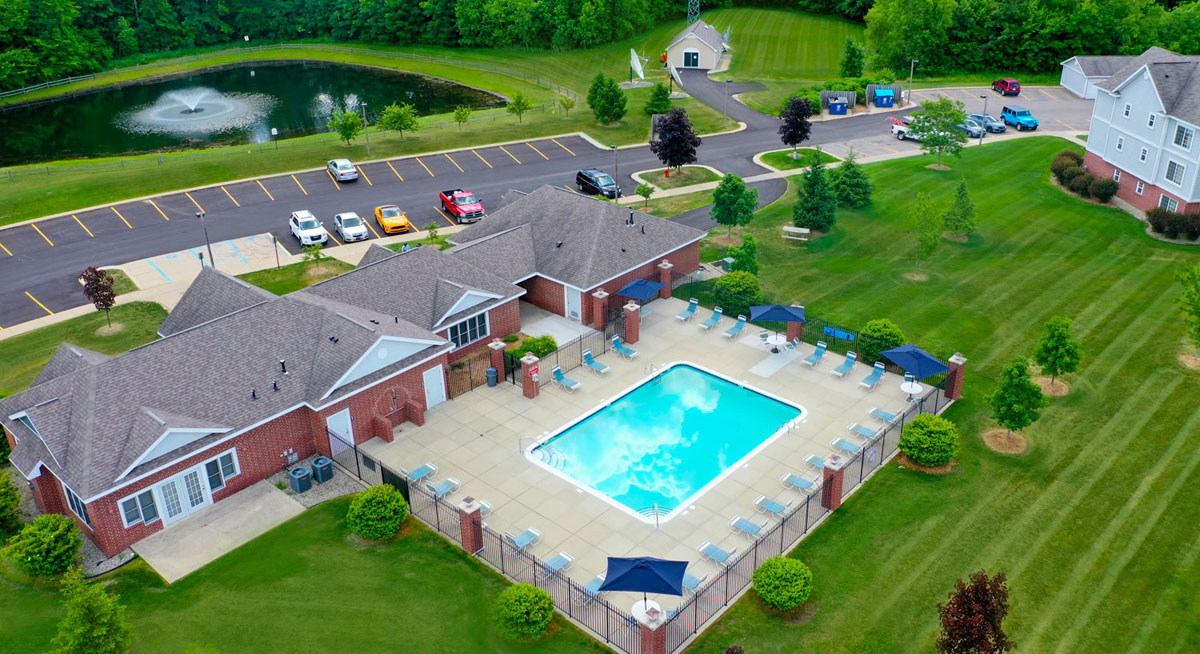 Pool at Trillium Pointe Apartment Homes (1 of 2)