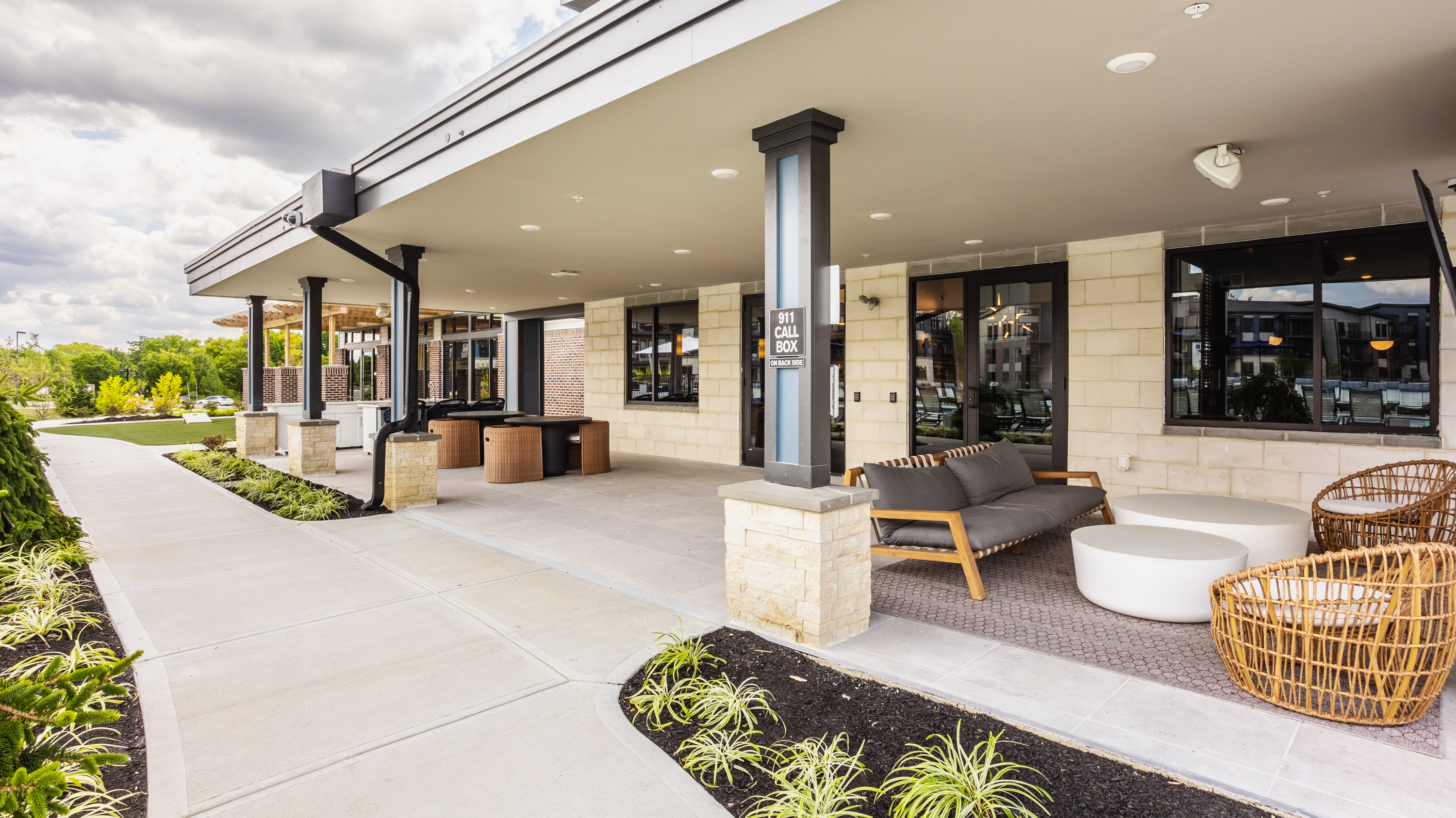 Grill area at Upper Vue Flats (5 of 7)