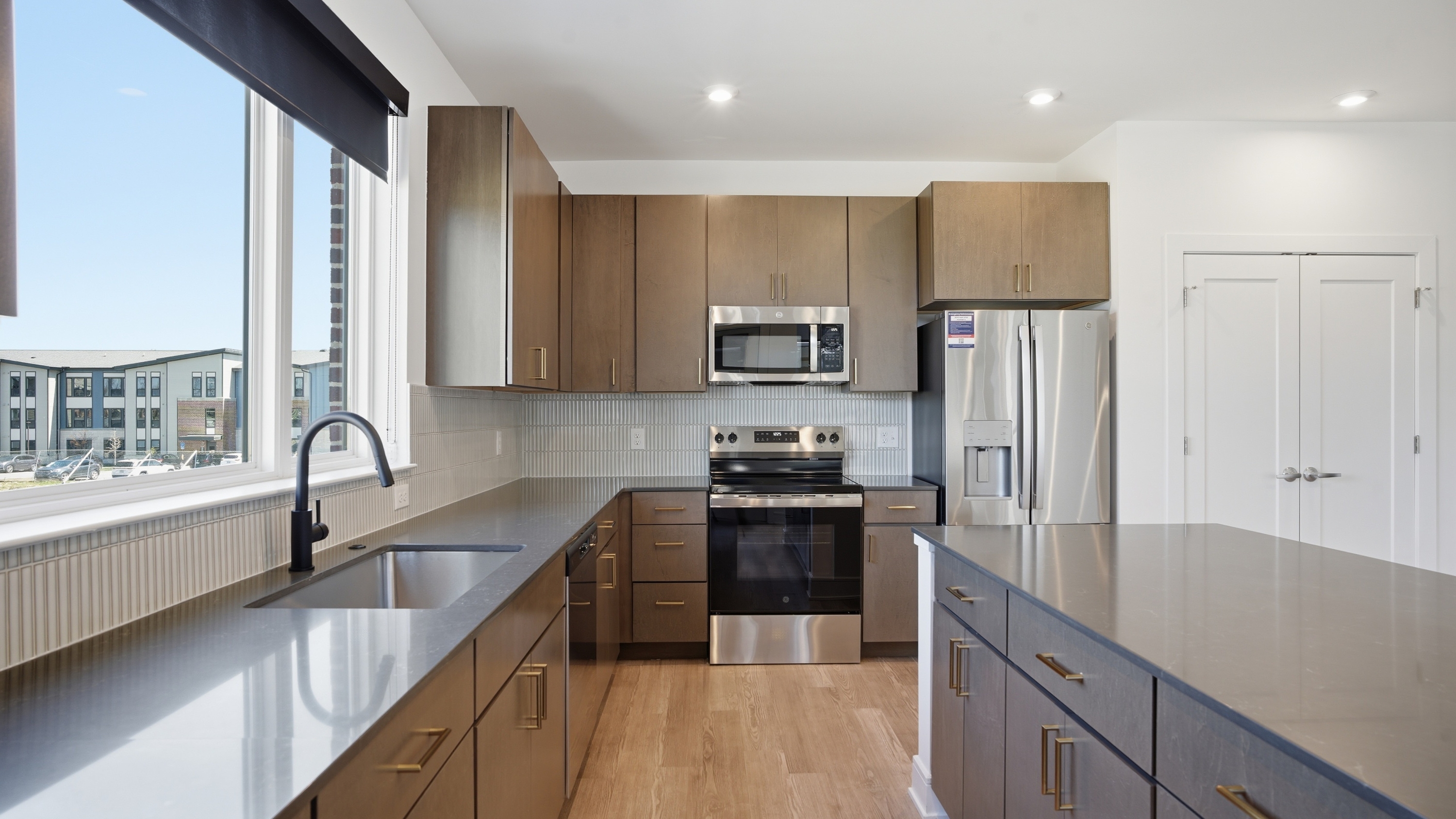 Upper Vue Flats 19 of 76