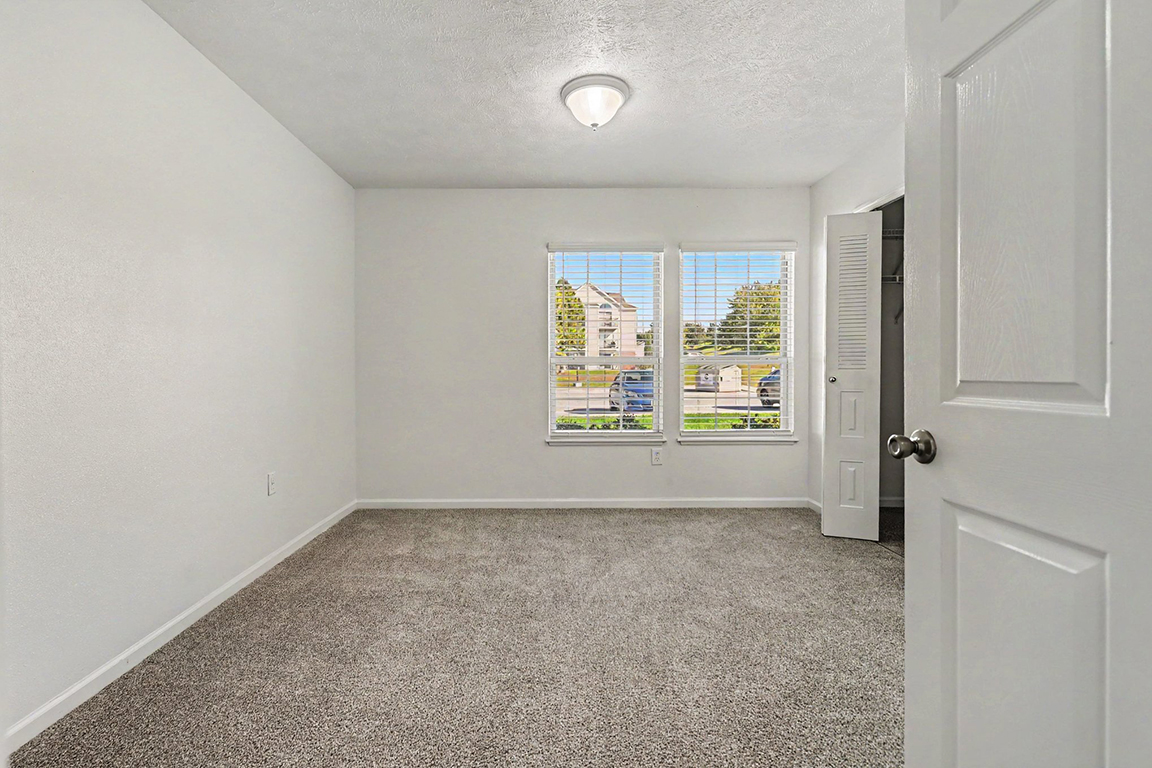 West Hampton Park Apartment Homes 34 of 69