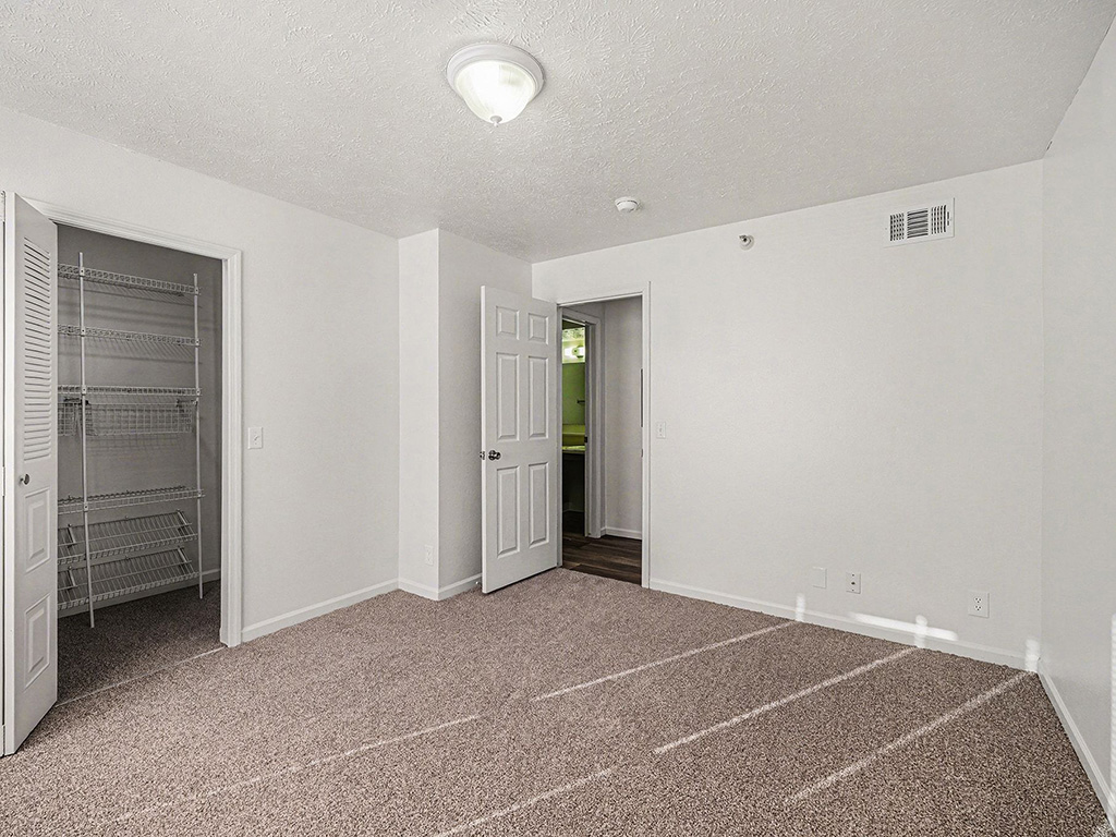 West Hampton Park Apartment Homes 36 of 55