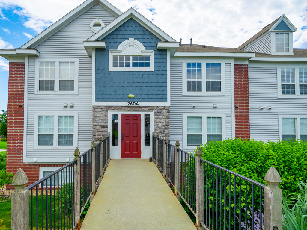West Hampton Park Apartment Homes 64 of 69
