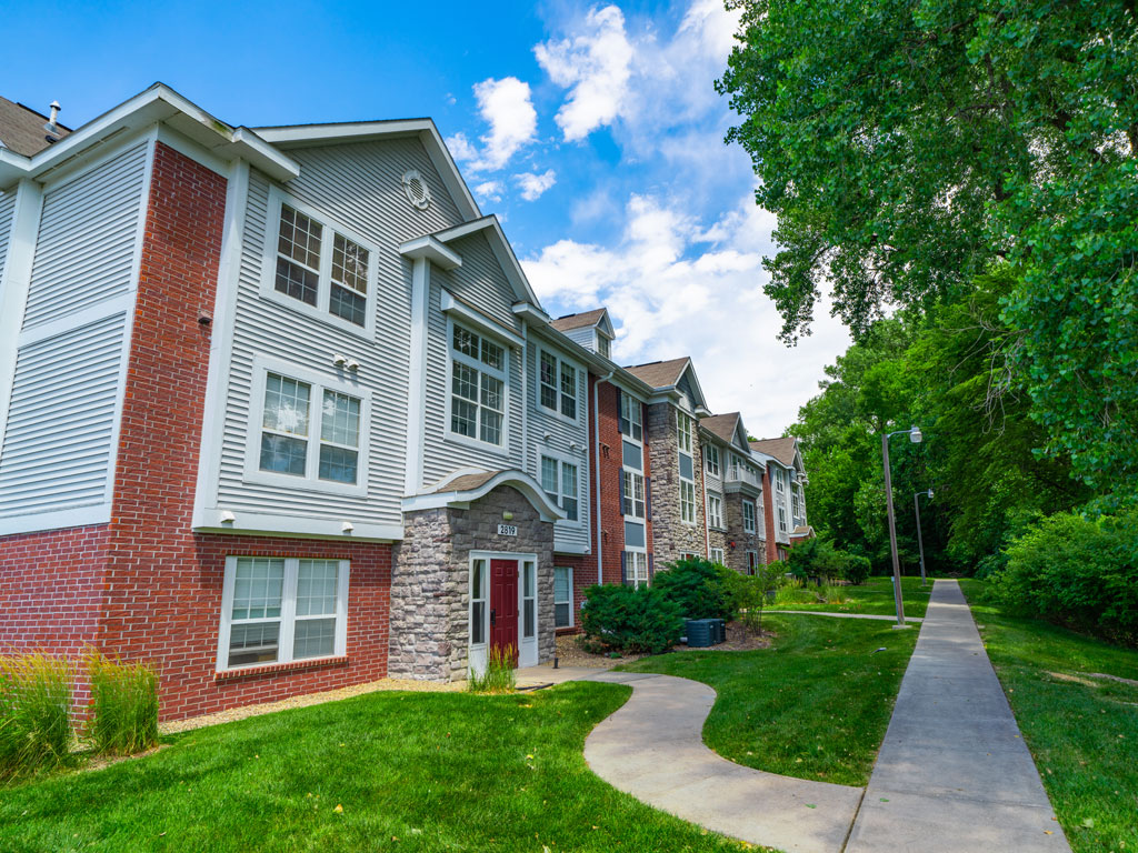 West Hampton Park Apartment Homes 61 of 69