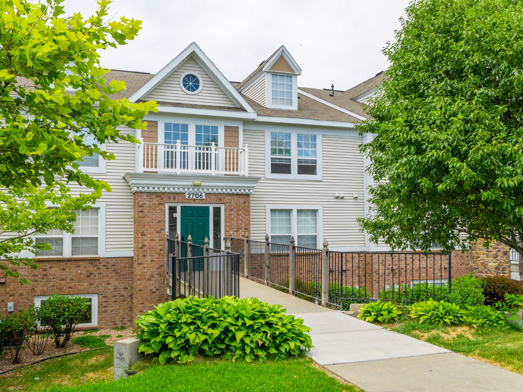West Hampton Park Apartment Homes 62 of 69