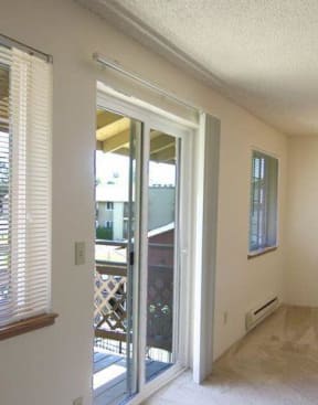 Cobble Court Apartments in Pacific WA