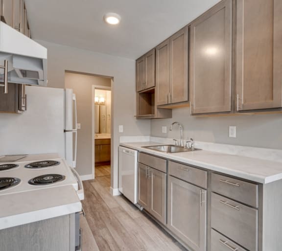 McCarrons View Apartments in Roseville, MN