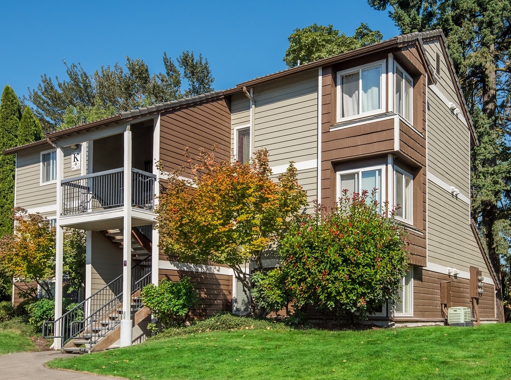 Creekside Village Apartments in Eugene, OR