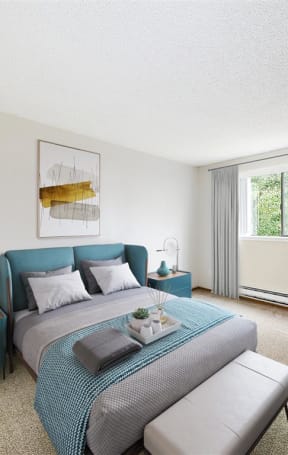 Hampton Court Apartments in Everett WA