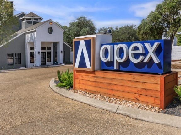 APEX | Apartments in San Antonio, TX