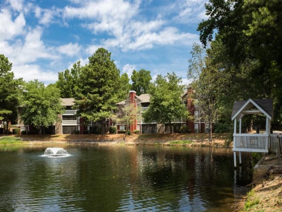 Harris Pond | Apartments in Charlotte, NC