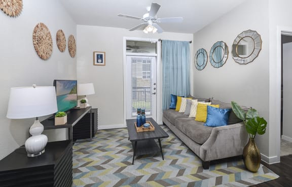 Apartments In Austin Tx The Bridge At Harris Ridge Apartments