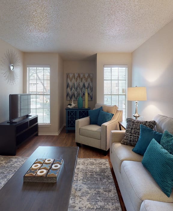 Hunters Hill Apartments in Dallas, TX