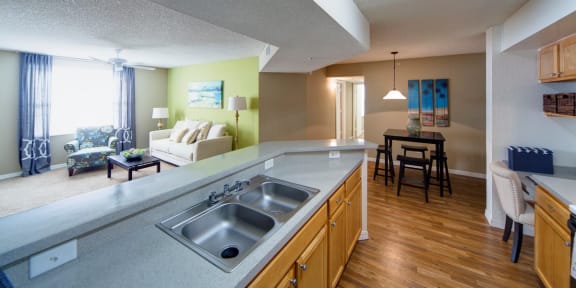 gregory cove apartments in jacksonville fl
