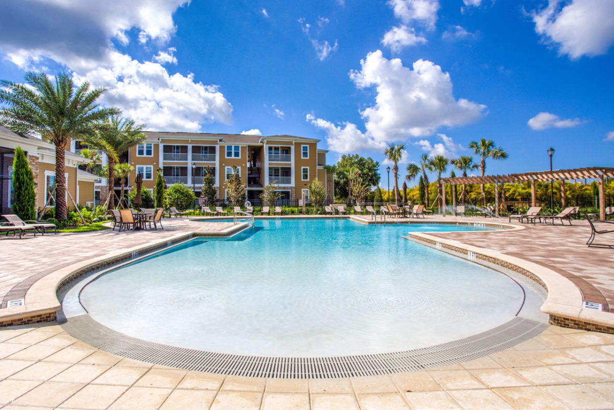 Luxury Apartments in Riverview, FL Oasis at Brandon Amenities