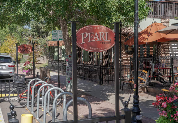 South Broadway Apartments | Windsor at Broadway Station