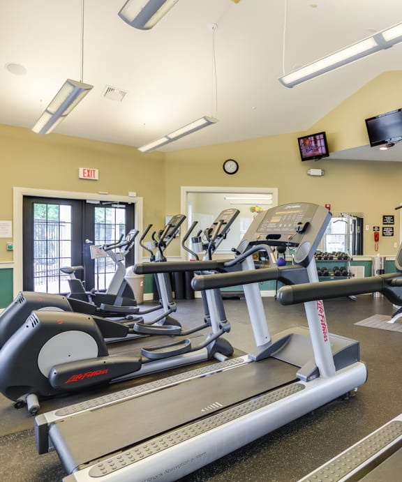 Westborough Apartments Windsor Ridge at Westborough