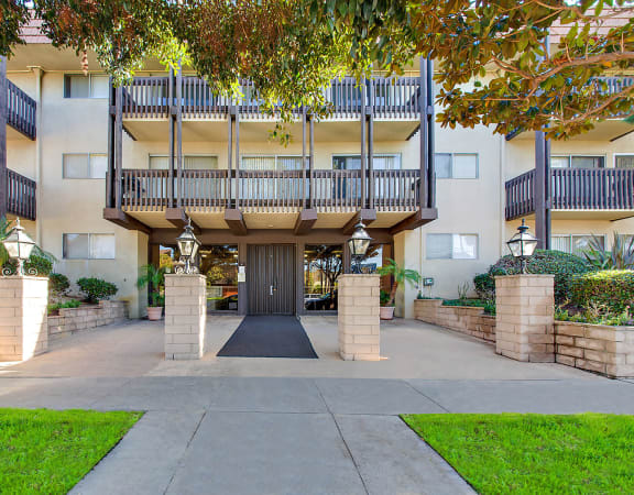 Apartments In Torrance Los Angeles Ca 20440 Anza Avenue Seville Townhouse Apartments In Torrance Los Angeles Ca 20440 Anza Avenue Seville Townhouse