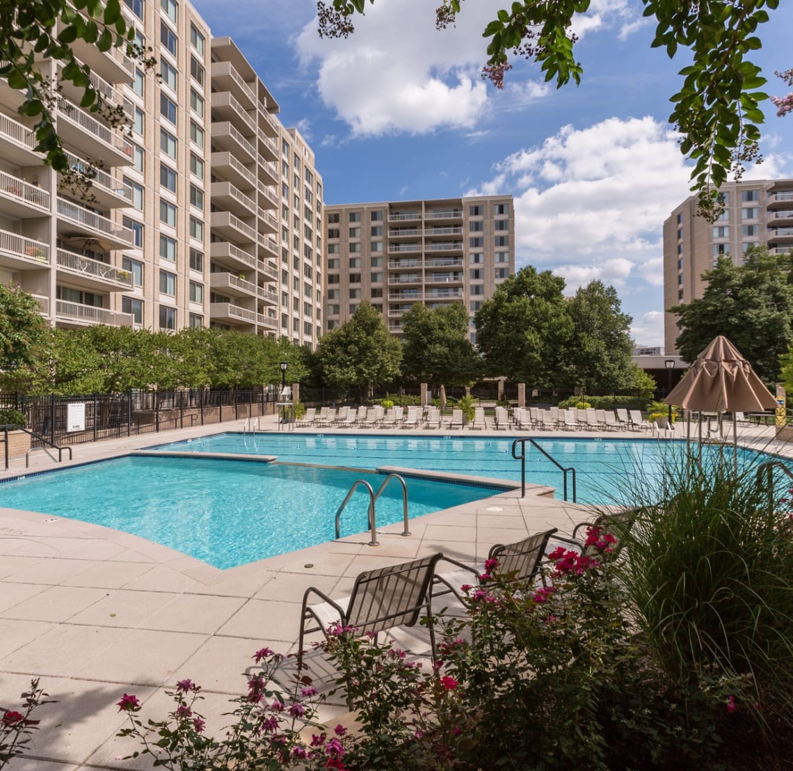 Crystal Towers Apartments in Crystal City Arlington VA