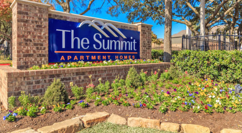 Monument Sign at The Summit Apartments in Mesquite, Texas, TX
